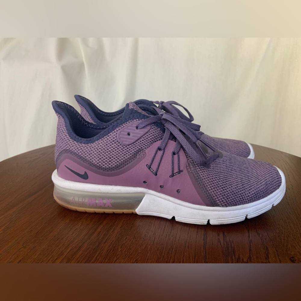 Nike AirMax sequent 3 purple 7.5w